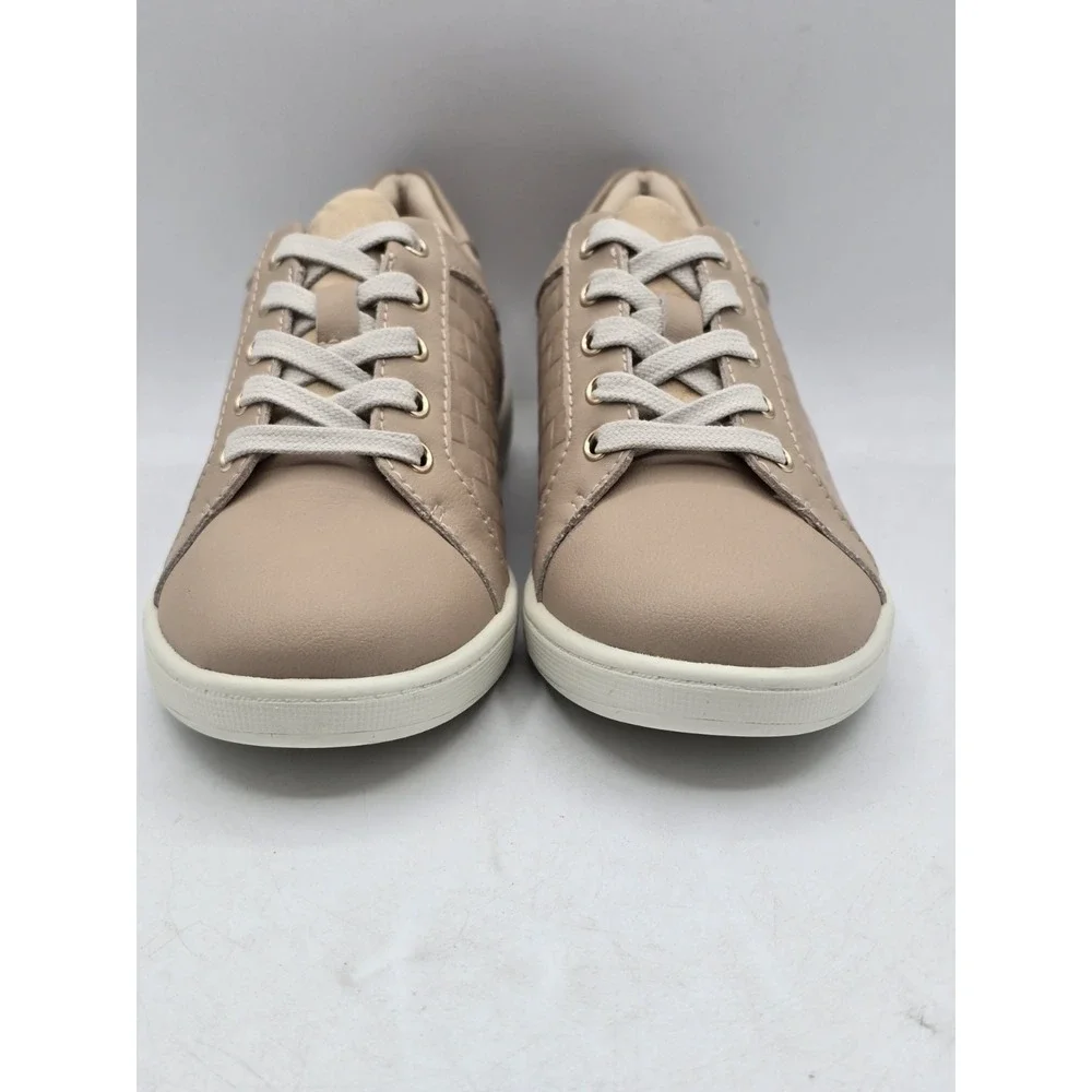 Trotters‎ Adore T2117-112 Womens Beige Leather Lifestyle Sneakers Shoes 7 M